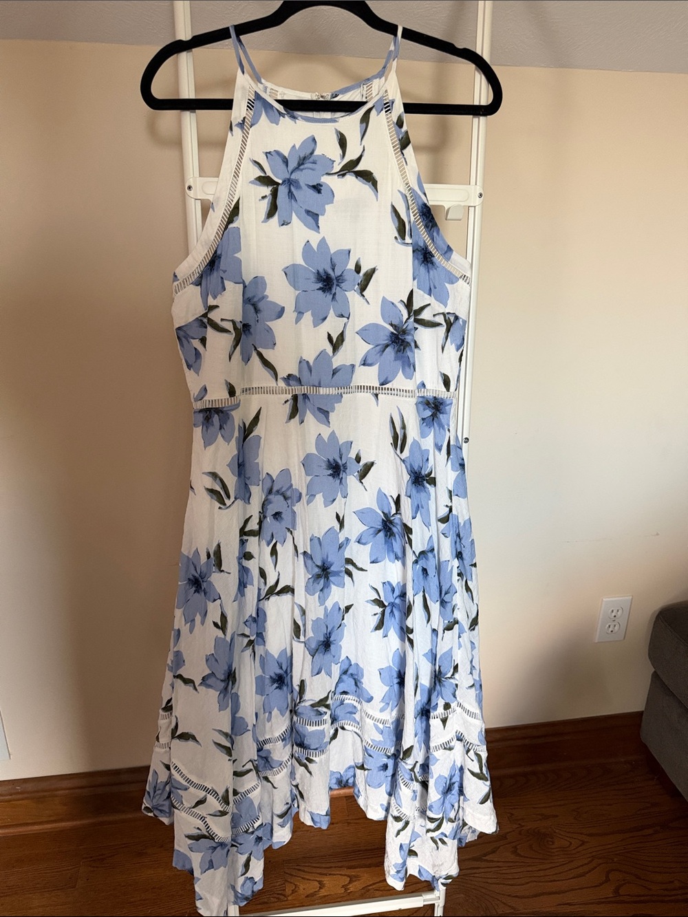 Lulus floral blue white tea length sleeveless cotton dress - size XL